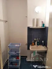 Apartament de Vanzare | 4 Camere | 2 Balcoane | 2 Bai | Mara 