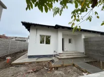 Duplex in Utvin | Parter | Toate utilitatile | Asfalt | Zona