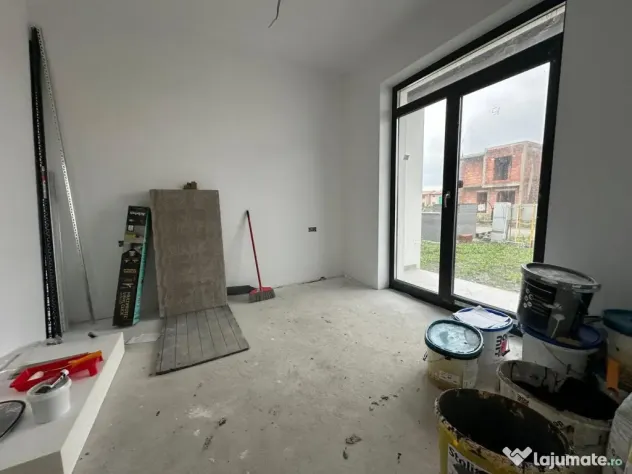 Duplex | Parter + Etaj | Toate utilitatile | Curte generoasa - Sacalaz (Timis)