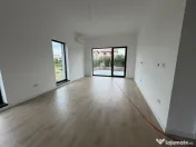 Triplex in Sacalaz | Finisaje premium | 4 camere | Asfalt | 