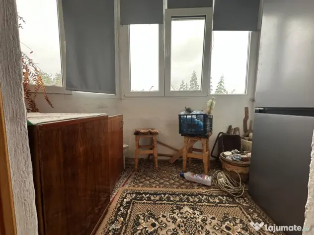 Etaj 2! Apartament 2 camere decomandat, zona Calarasi 4. - Braila (Braila)