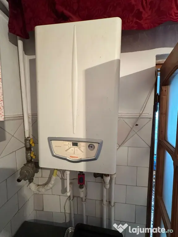 Etaj 2! Apartament 2 camere decomandat, zona Calarasi 4. - Braila (Braila)