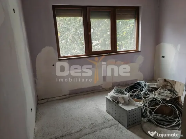 Apartament 4 camere, 2 bai – Zona Vest / Lacul Balea, etaj 3/4 - Ploiesti (Prahova)