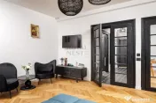 COMISION 0! Apartament cu 3 camere, 120 mp, la casa in Centrul Istoric