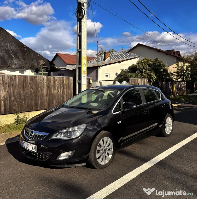 OPEL Astra 2012 — imagine 11