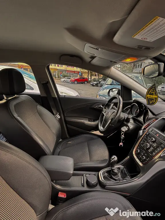 OPEL Astra 2012 — imagine 13