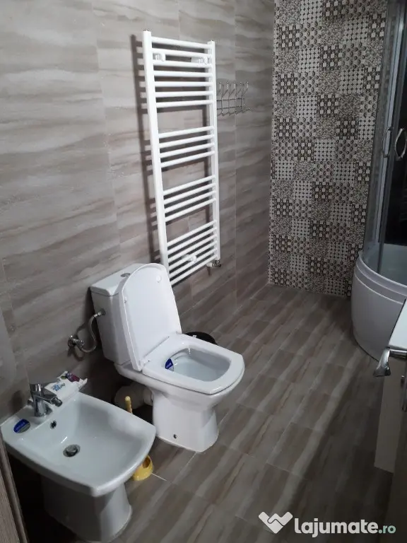 Apartament 2 camere decomandate Mamaia Sat vedere superba la mare - Mamaia Sat (Constanta)