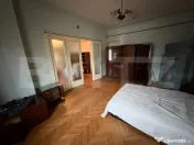Apartament de vânzare – 4 camere + mansardă, 141 mp, Cen
