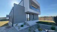 Casa individuala moderna cu 4 camere, 2 dressinguri, in Giar 