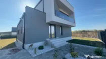 Casa individuala moderna cu 4 camere, 2 dressinguri, in Giar