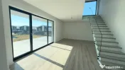 Casa individuala moderna cu 4 camere, 2 dressinguri, in Giar