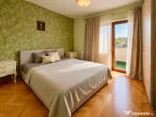 Apartament 90mp + 8mp balcoane, 3 camere - zona Girocului