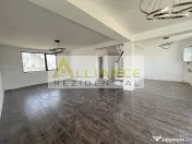 Vila de vanzare-4 camere-2 bai-Teren 350 MP