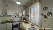 Apartament spatios Calea Grivitei de renovat