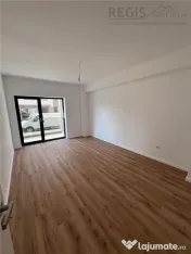 Apartament de cu 3 camere Tractorul 
