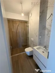 Apartament de cu 3 camere Tractorul 