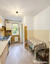 Ap 4 camere | 2 băi | Balcon | Gheorgheni-Hotel Royal
