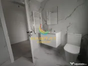 Casă P+M, 4 camere decomandate, 3 băi, teren 308mp, la cheie 