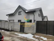 Casă P+M, 4 camere decomandate, 3 băi, teren 308mp, la cheie 