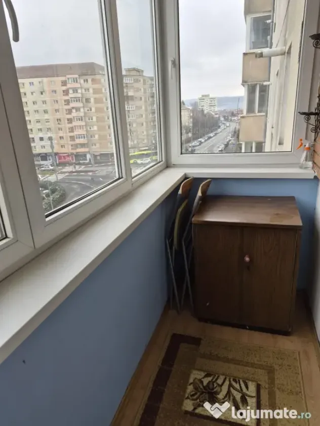 APARTAMENT 2 Camere decomandat/45MP/Pivnita/NICOLAE IORGA/pret neg.