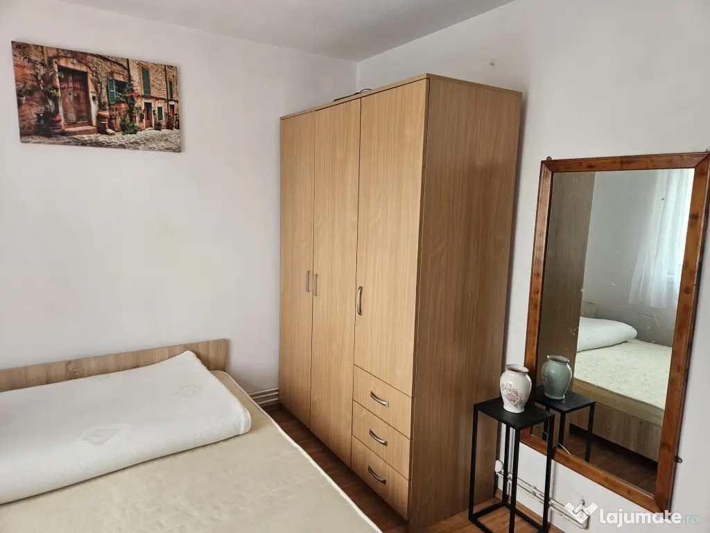APARTAMENT 2 Camere decomandat/45MP/Pivnita/NICOLAE IORGA/pret neg.