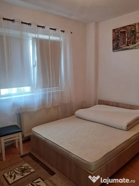 APARTAMENT 2 Camere decomandat/45MP/Pivnita/NICOLAE IORGA/pret neg.