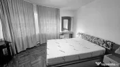 Apartament 3 camere , CENTRAL - ,INDEPENDENTEI - UMF 