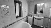 Apartament 3 camere , CENTRAL - ,INDEPENDENTEI - UMF 