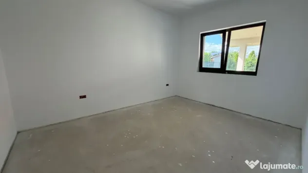 Duplex 3 camere | Toate utilitatile | Teren generos | Zona e - Mosnita Noua (Timis)