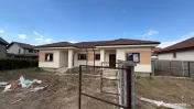 Duplex 3 camere | Toate utilitatile | Teren generos | Zona e