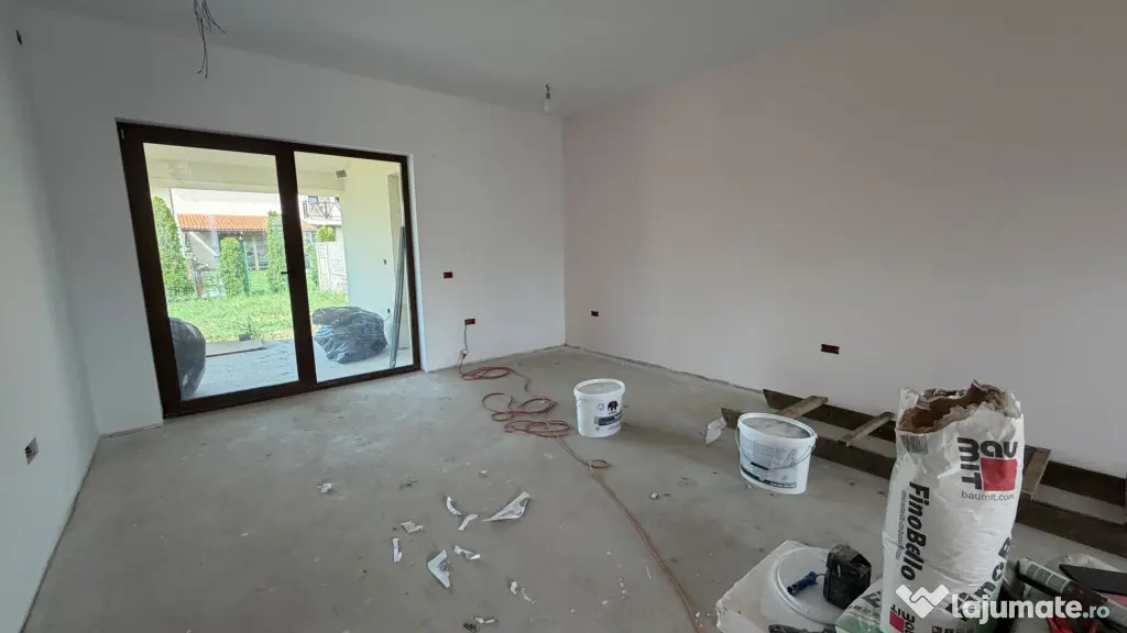 Duplex 3 camere | Toate utilitatile | Teren generos | Zona e - Mosnita Noua (Timis)