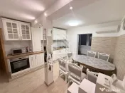 Apartament cu 3 camere de inchiriat centrala proprie, zona Lipovei
