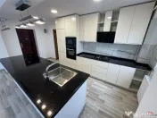 Apartament 3 camere, renovat, partial mobilat, etaj 8, ultra 