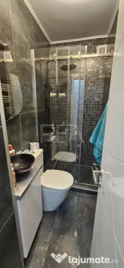 3 camere Piața Muncii decomandat, centrală, an 1991, parca 