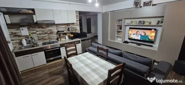 Apartament 3 camere zoma Km 5 - Constanta (Constanta)