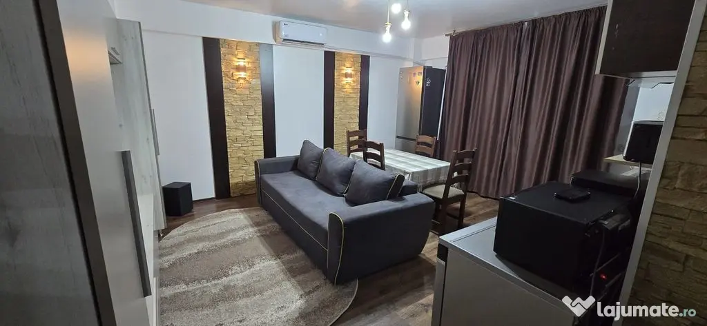 Apartament 3 camere zoma Km 5 - Constanta (Constanta)