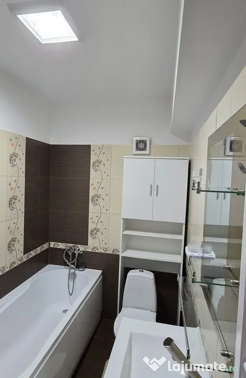 Apartament 3 camere zoma Km 5 - Constanta (Constanta)