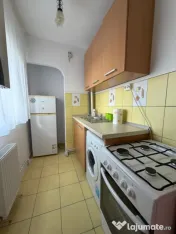 Garsonieră de închiriat, 25 mp, zona Bucla – Str. Victor