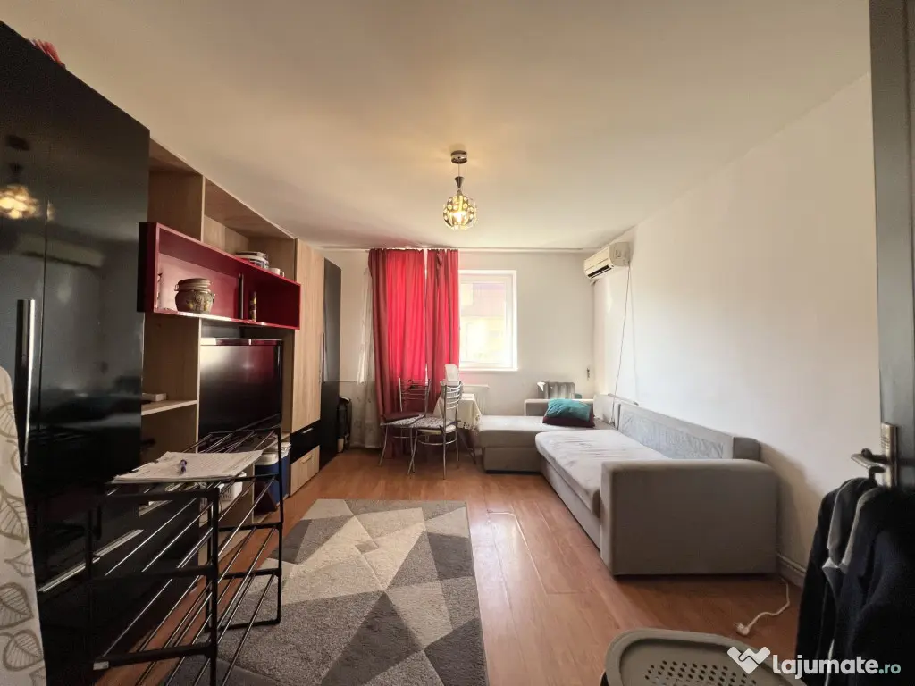 Garsoniera, mobilata si utilata, 20 mp utili, etaj 4 - zona - Timisoara (Timis)