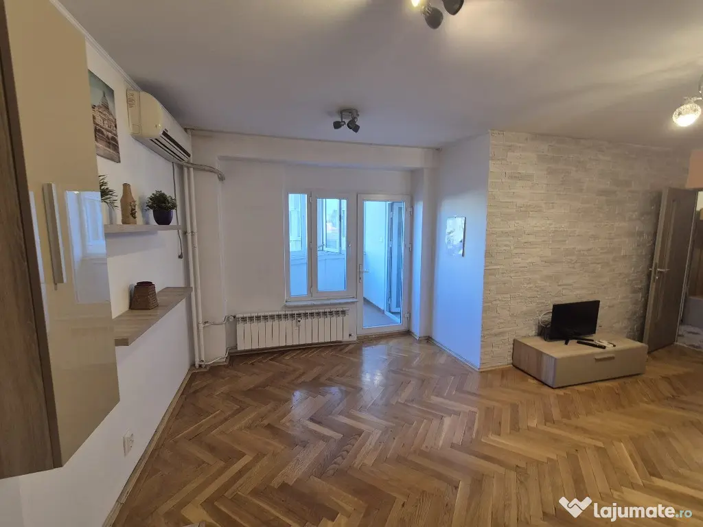 Ion Mihalache – P-ta 1 Mai, inchiriere ap. 2 cam mobilat - Bucuresti (Bucuresti-Ilfov)