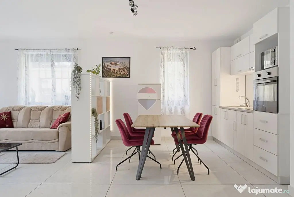 Apartament modern 2 camere de vânzare, cu terasă, ultracentral Arad - Arad (Arad)