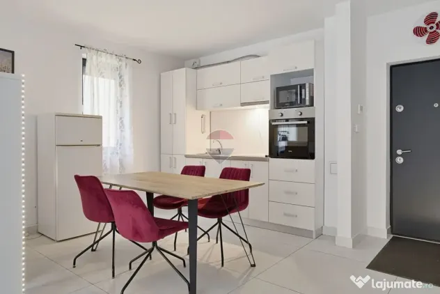 Apartament modern 2 camere de vânzare, cu terasă, ultracentral Arad - Arad (Arad)