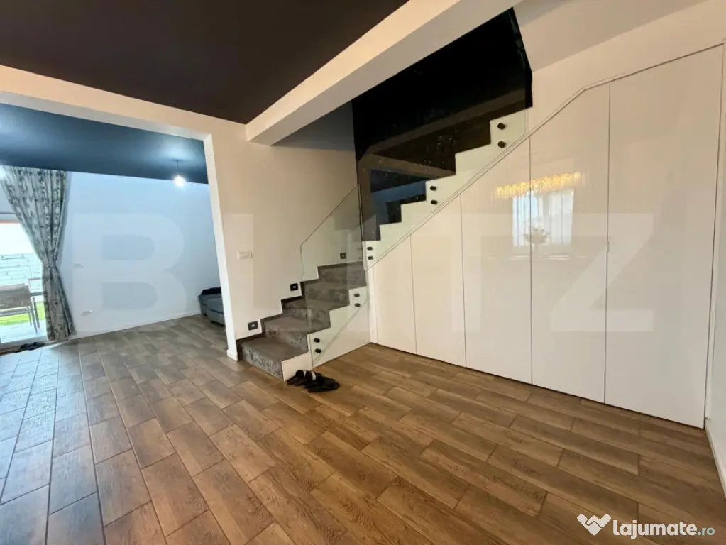 Duplex in Sandrei | 4 Camere | Panouri si pompa de caldura - Sanandrei (Timis)