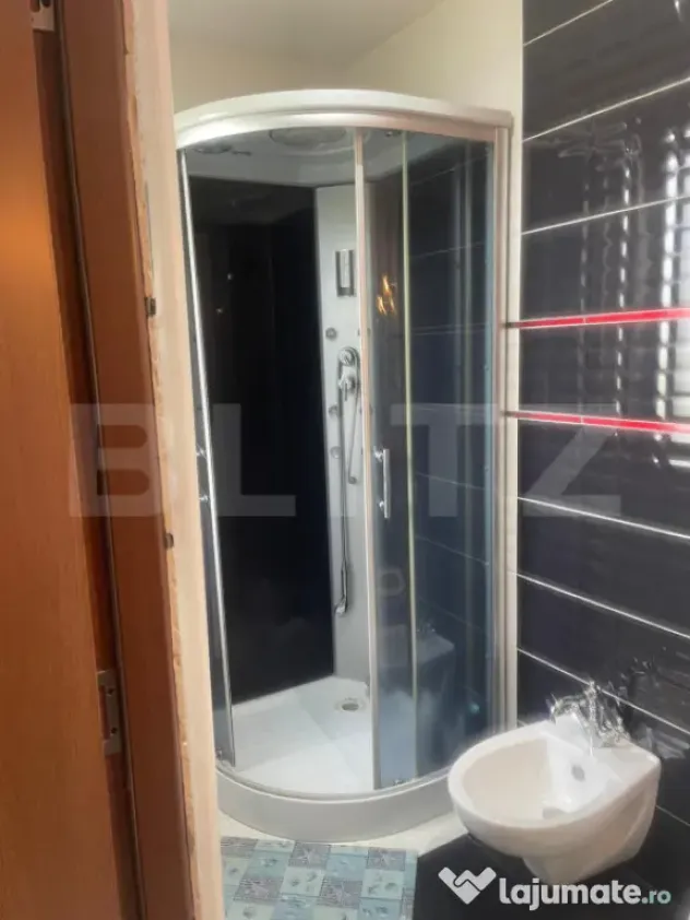 Casa de vanzare, 150 mp, teren 7850 mp, zona Pomi - Pomi (Satu-Mare)