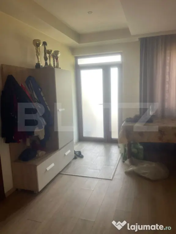 Casa de vanzare, 150 mp, teren 7850 mp, zona Pomi - Pomi (Satu-Mare)