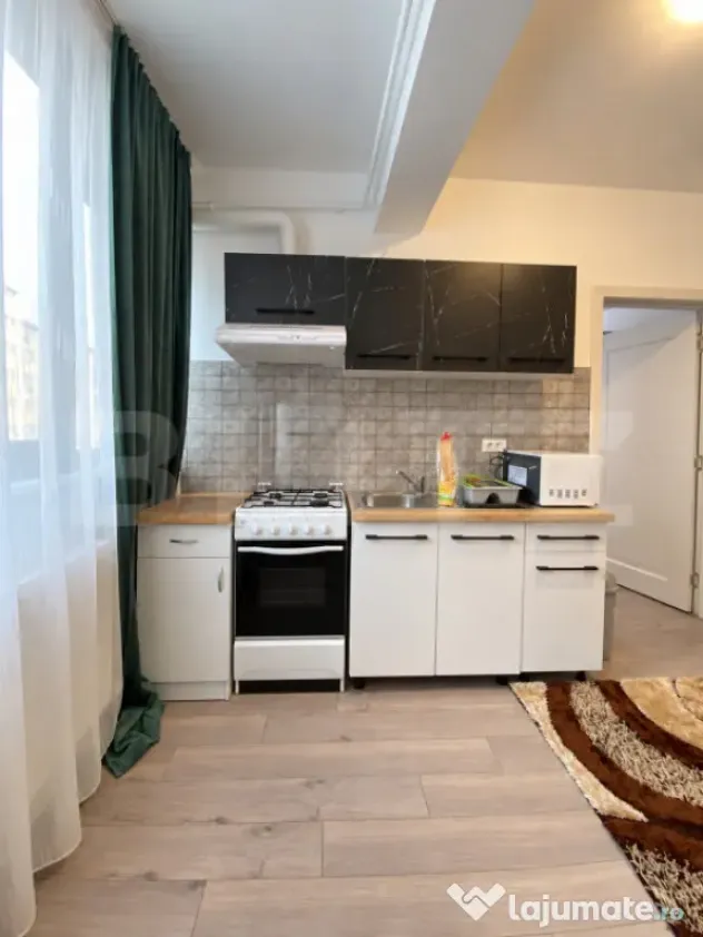 Apartament 3 camere, 60 mp, zona Exterior Sud - Suceava (Suceava)