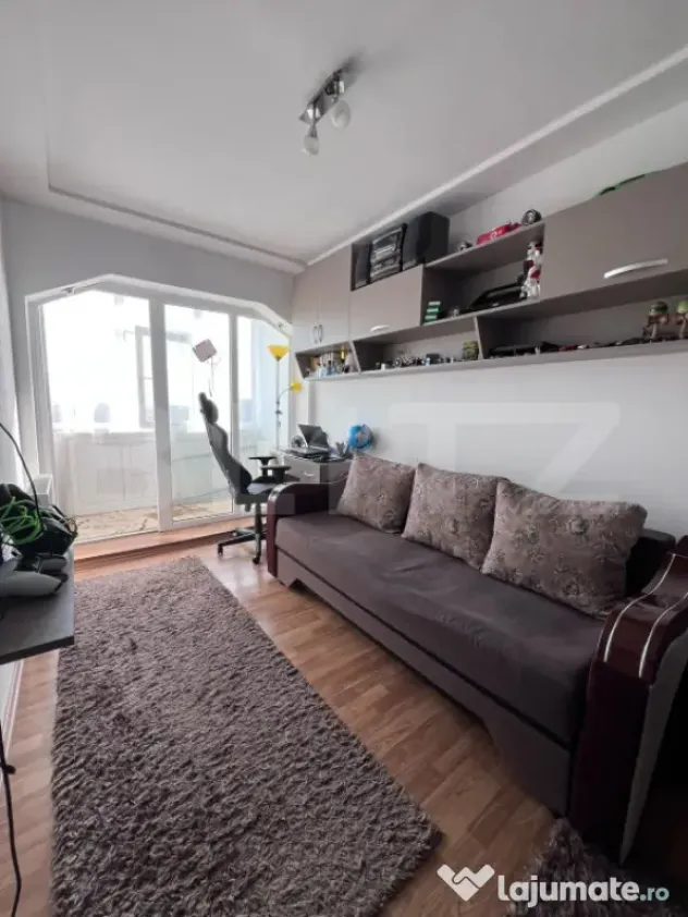 Apartament 3 camere, 55 mp, zona Micro 3 - Turda (Cluj)