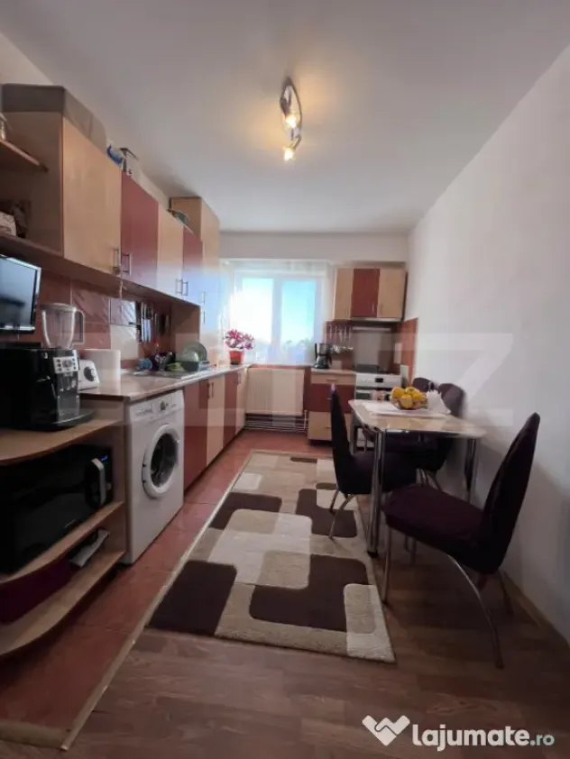 Apartament 3 camere, 55 mp, zona Micro 3 - Turda (Cluj)