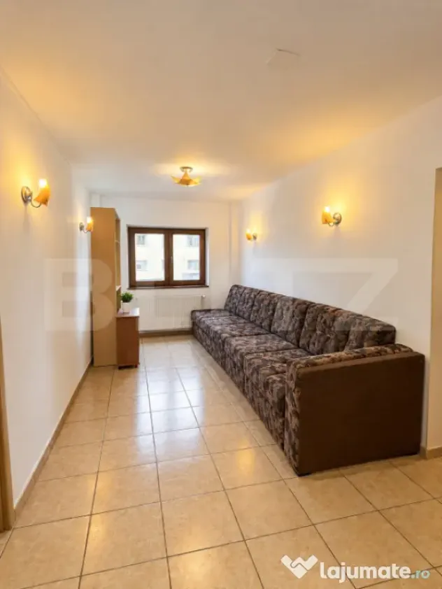 Apartament 4 camere, etaj 1 de vanzare - Brasov (Brasov)