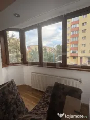Apartament 4 camere, etaj 1 de vanzare 